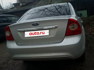 2008 Ford Focus II Рестайлинг, серебристый, 570000 рублей, вид 5