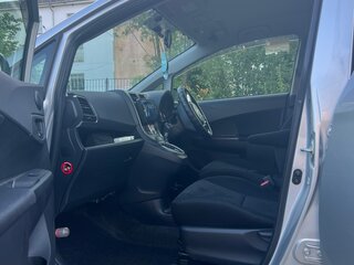 2011 Toyota Ractis II, серебристый, 1050000 рублей, вид 5