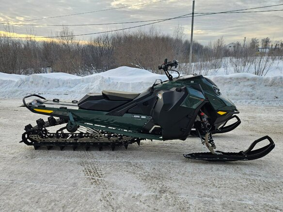 2025 BRP Ski-Doo Summit 850, зелёный, 2990000 рублей - вид 3