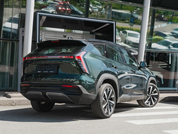 2026 Geely Atlas II, зелёный, 3416490 рублей - вид 6
