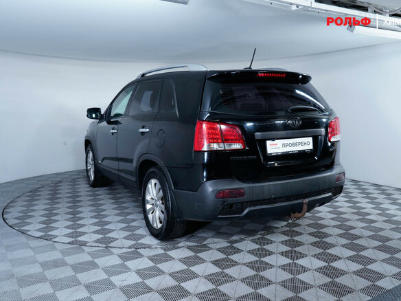2011 Kia Sorento II, чёрный, 1250000 рублей - вид 4