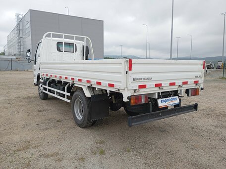 2025 Isuzu Elf (N-series), белый, 3600000 рублей, вид 4