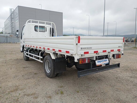 2025 Isuzu Elf (N-series), белый, 3600000 рублей - вид 3