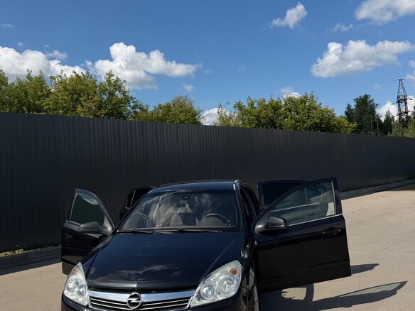 2012 Opel Astra H Рестайлинг, чёрный, 460000 рублей - вид 3