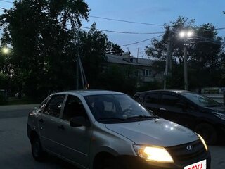 2012 Lada (ВАЗ) Granta I, бежевый, 370000 рублей, вид 2