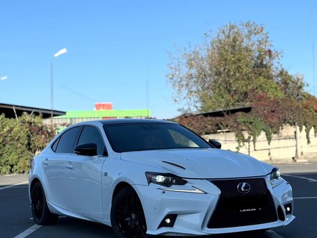 2013 Lexus IS 250 III, белый, 1680000 рублей, вид 4