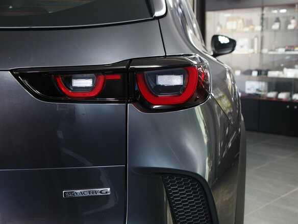 2025 Mazda CX-50, серый, 4650000 рублей - вид 8