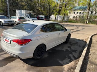 2014 Citroen C4 II, белый, 570000 рублей, вид 2