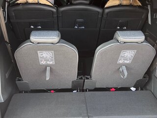 2020 Peugeot 5008 II, чёрный, 2000000 рублей, вид 3