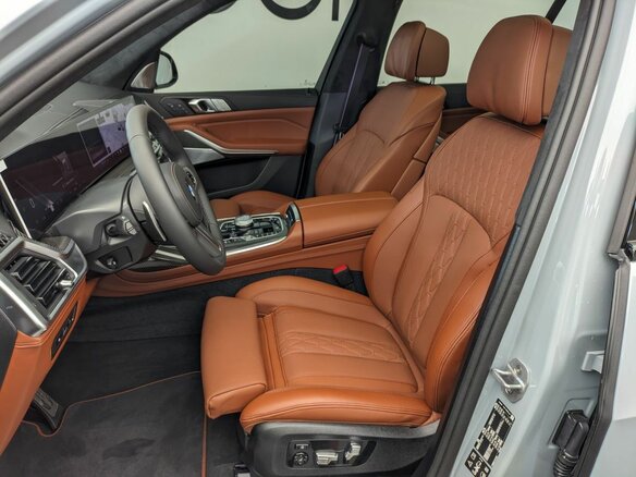 2026 BMW X7 40d I (G07) Рестайлинг, серый, 17900000 рублей - вид 14