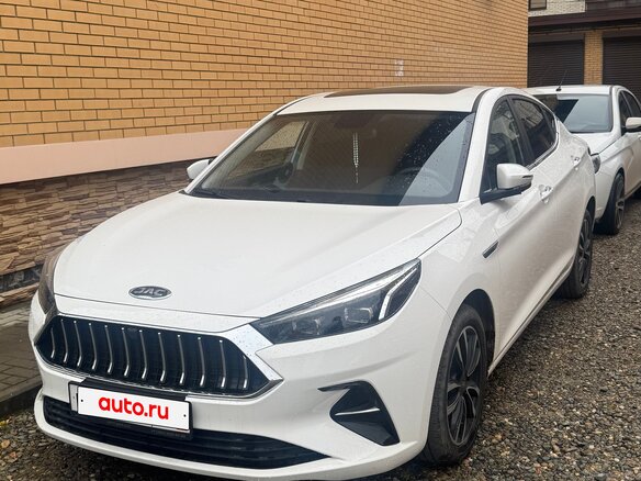 2023 JAC J7 I, белый, 1900000 рублей