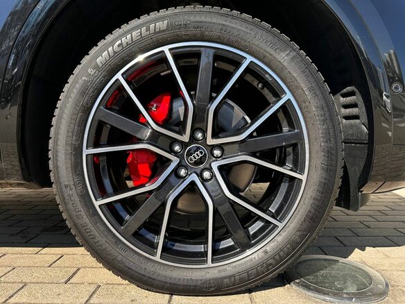2025 Audi Q5 L 45 TFSI II (FY) Рестайлинг, чёрный, 7099000 рублей - вид 7
