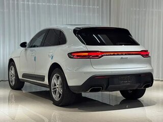 2024 Porsche Macan I Рестайлинг 2, белый, 6488000 рублей, вид 3