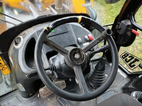 2019 JCB 3CX, жёлтый, 6840000 рублей, вид 5
