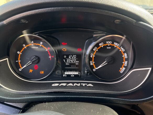 2023 Lada (ВАЗ) Granta I Рестайлинг, белый, 830000 рублей - вид 6