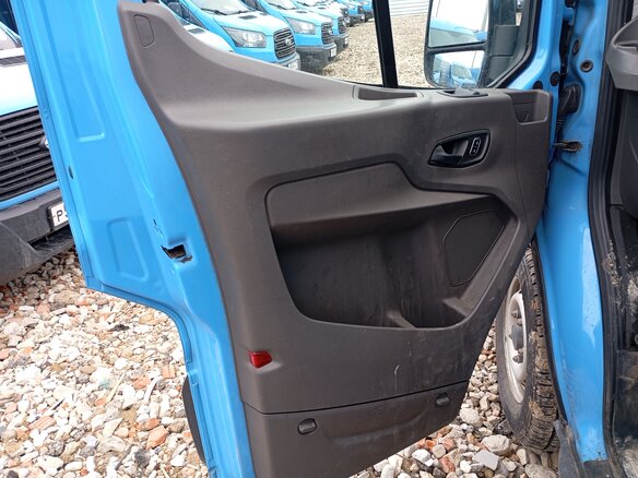 2021 Ford Transit, синий, 2372000 рублей - вид 9