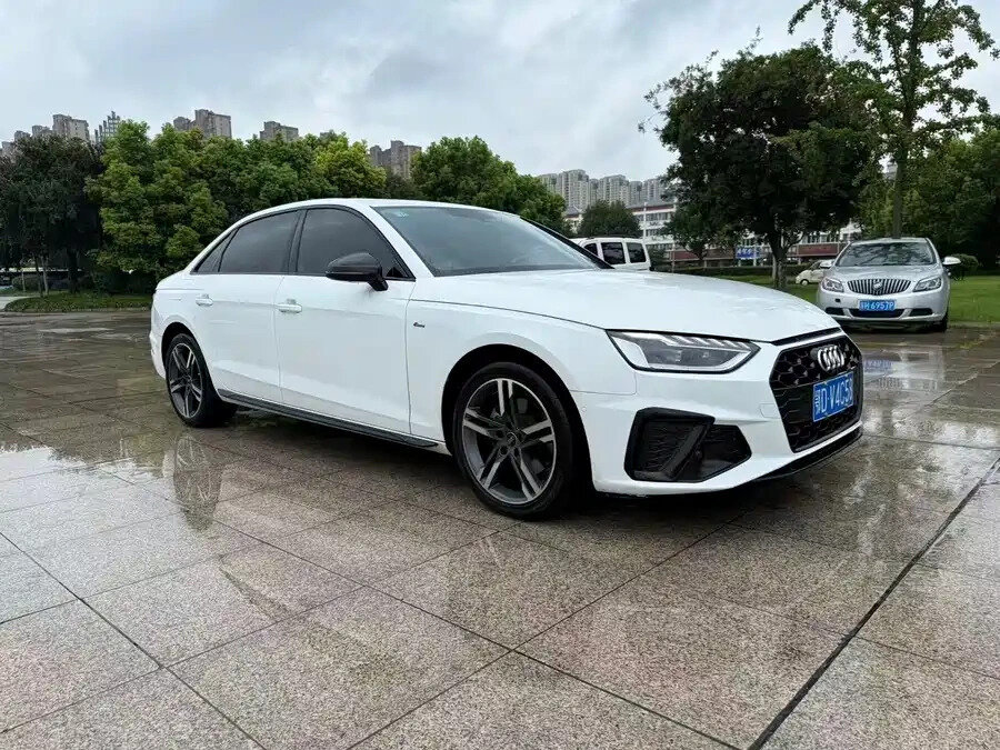 Открыть фотографии: Audi A4 V (B9) Рестайлинг