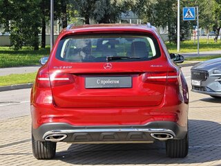 2019 Mercedes-Benz GLC 300 I (X253), красный, 3850000 рублей, вид 4