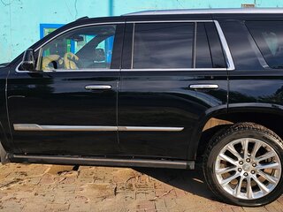 2019 Cadillac Escalade IV, чёрный, 6200000 рублей, вид 3