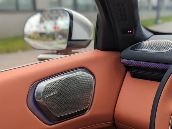 2026 Lynk & Co 900, серебристый, 7670000 рублей - вид 13