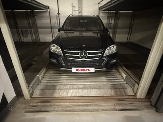 2009 Mercedes-Benz M-Класс 350 II (W164) Рестайлинг, чёрный, 1750000 рублей, вид 3