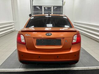 2009 Kia Rio II Рестайлинг, оранжевый, 445000 рублей, вид 4