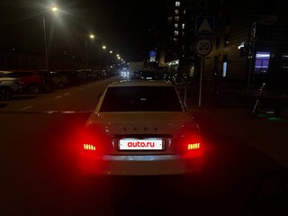 2018 Lada (ВАЗ) Priora I Рестайлинг, белый, 650000 рублей, вид 3