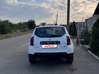 2017 Renault Duster I Рестайлинг, белый, 900000 рублей, вид 3