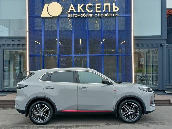 2024 Changan CS55 Plus II, серый, 2150000 рублей - вид 3