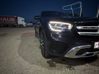 2021 Mercedes-Benz GLC 300 e I (X253) Рестайлинг, чёрный, 4500000 рублей, вид 2