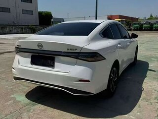 2026 Nissan Sylphy V (B19), белый, 1860000 рублей, вид 5