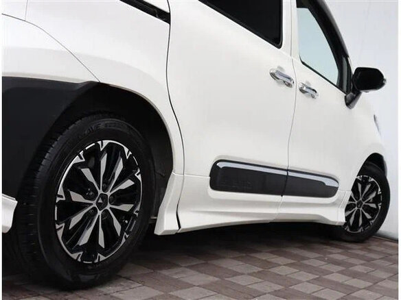 2022 Toyota Sienta III, белый, 1091027 рублей - вид 5
