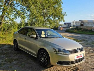 2012 Volkswagen Jetta VI, жёлтый, 950000 рублей, вид 4