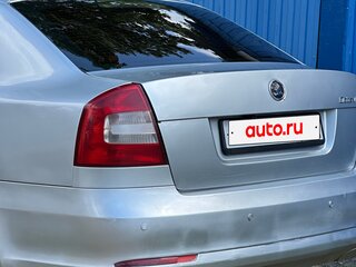 2008 Skoda Octavia II (A5) Рестайлинг, серебристый, 450000 рублей, вид 3