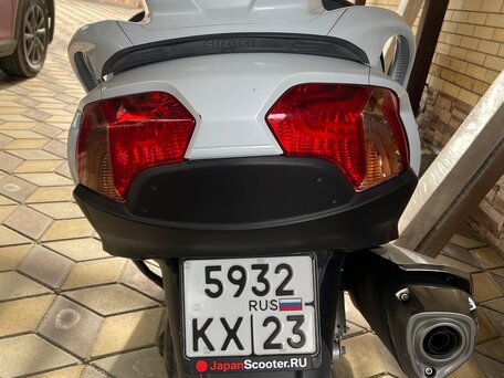 2016 Suzuki Burgman (SkyWave) 650, белый, 685000 рублей, вид 2