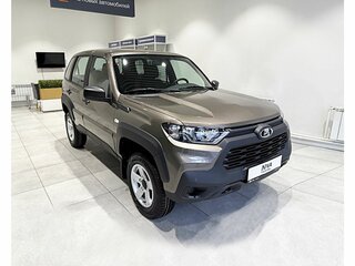 2026 Lada (ВАЗ) Niva Travel I Рестайлинг, бежевый, 1507800 рублей, вид 3
