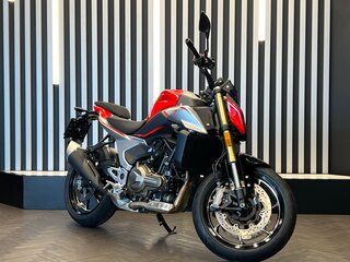 2026 QJMotor SRK 550, красный, 569000 рублей, вид 1