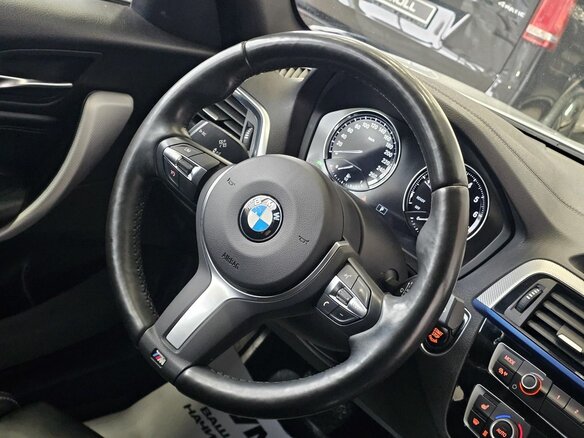 2019 BMW 1 серии 118i II (F20/F21) Рестайлинг 2, белый, 2649000 рублей - вид 22