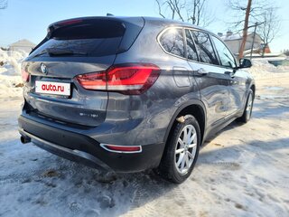 2021 BMW X1 18i sDrive II (F48) Рестайлинг, серый, 3050000 рублей, вид 5