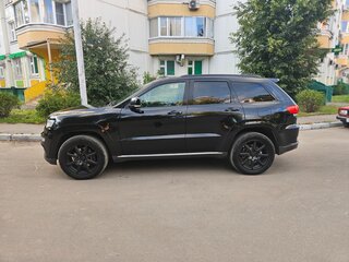 2018 Jeep Grand Cherokee IV (WK2) Рестайлинг, чёрный, 3550000 рублей, вид 4