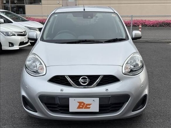 2022 Nissan March IV (K13) Рестайлинг, серебристый, 780000 рублей