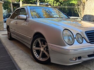 2000 Mercedes-Benz E-Класс 240 II (W210, S210) Рестайлинг, серый, 700000 рублей, вид 3