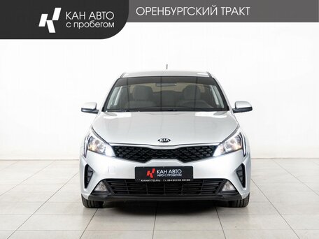 2021 Kia Rio IV Рестайлинг, серый, 1558000 рублей, вид 2