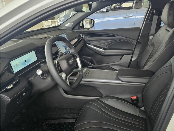 2026 Geely Preface I, белый - вид 6