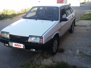 2000 Lada (ВАЗ) 21099, белый, 400000 рублей, вид 3