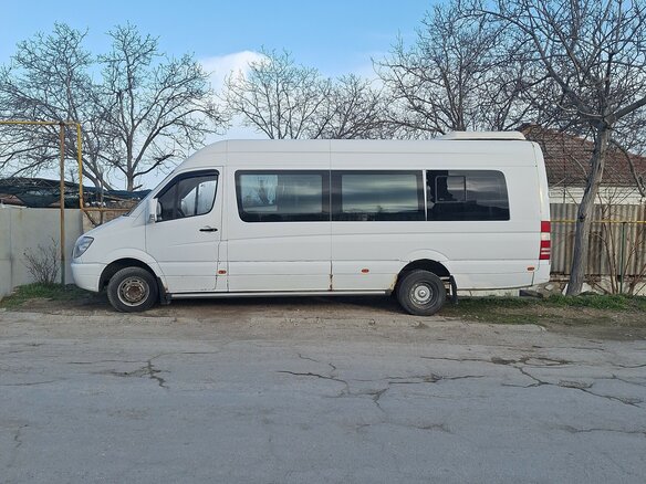 2007 Mercedes-Benz Sprinter, белый, 1900000 рублей - вид 2