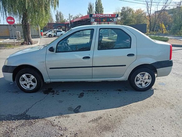 2005 Renault Logan I, серебристый, 330000 рублей - вид 8