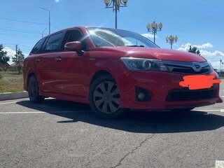2014 Toyota Corolla Fielder XI (E160, E170, E180), красный, 1300000 рублей, вид 2