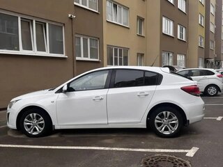 2013 Chevrolet Cruze I Рестайлинг, белый, 880000 рублей, вид 5