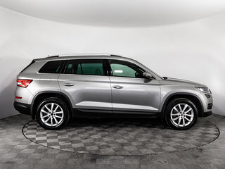 2021 Skoda Kodiaq I, коричневый, 2899000 рублей, вид 5